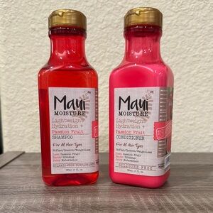 Passion Fruit Lightweight Hydration Shampoo & Conditioner Set by Maui Moisture